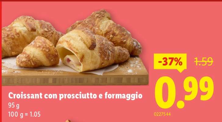 Croissant con prosciutto e formaggio